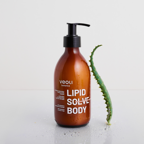 Nawilżająco-regenerujący balsam do ciała z lipidami - lipid solve body 290ml
